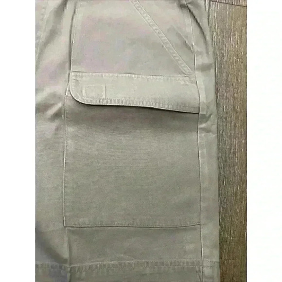 Eddie Bauer Shorts Mens 40 Khaki Tan Field Short Legend Cargo Pockets Cotton - Picture 4 of 9